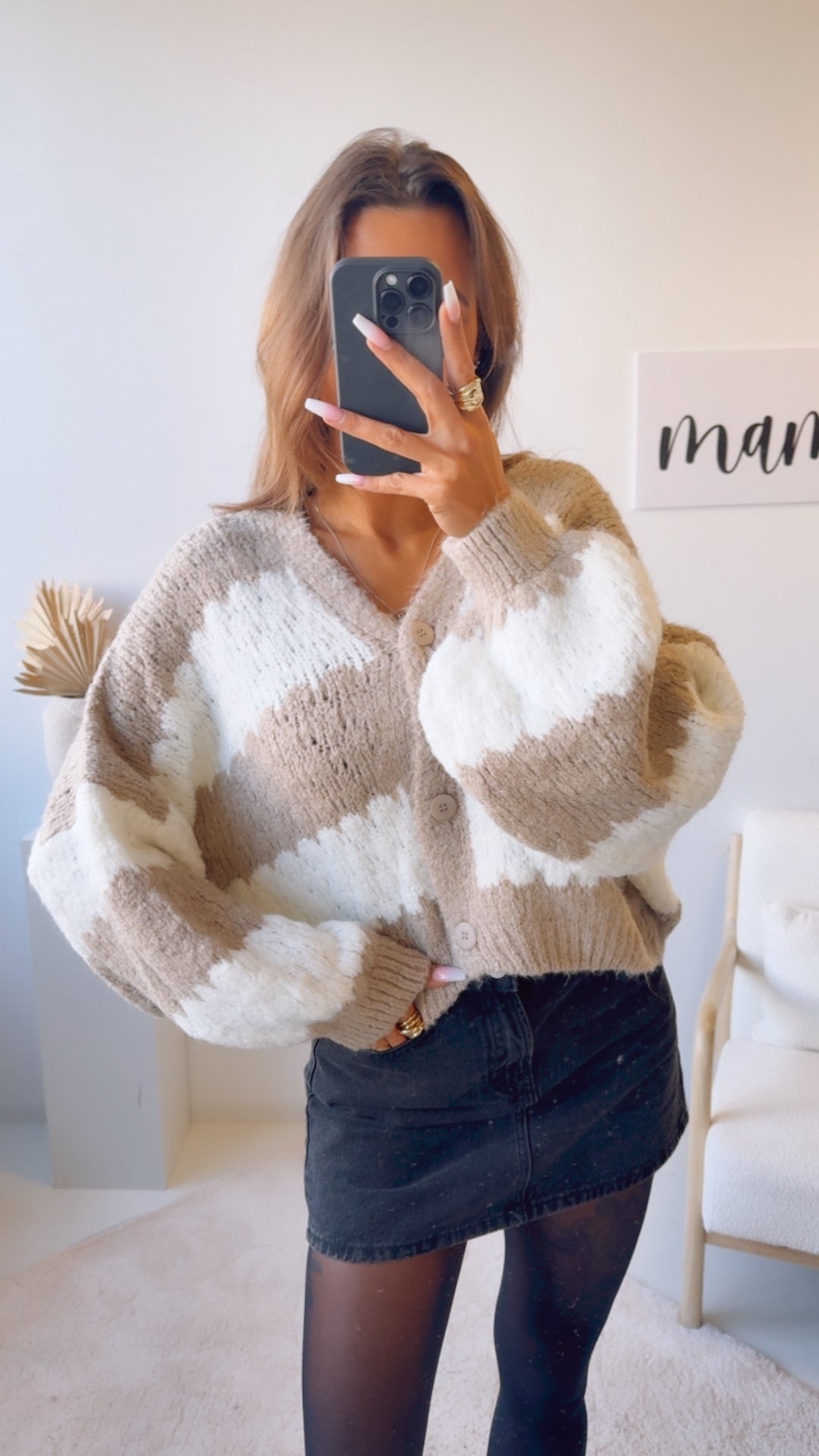 zweifarbiger, kurzer Strick Cardigan, Knöpfe / beige - wollweiss Art. 12777 KHX