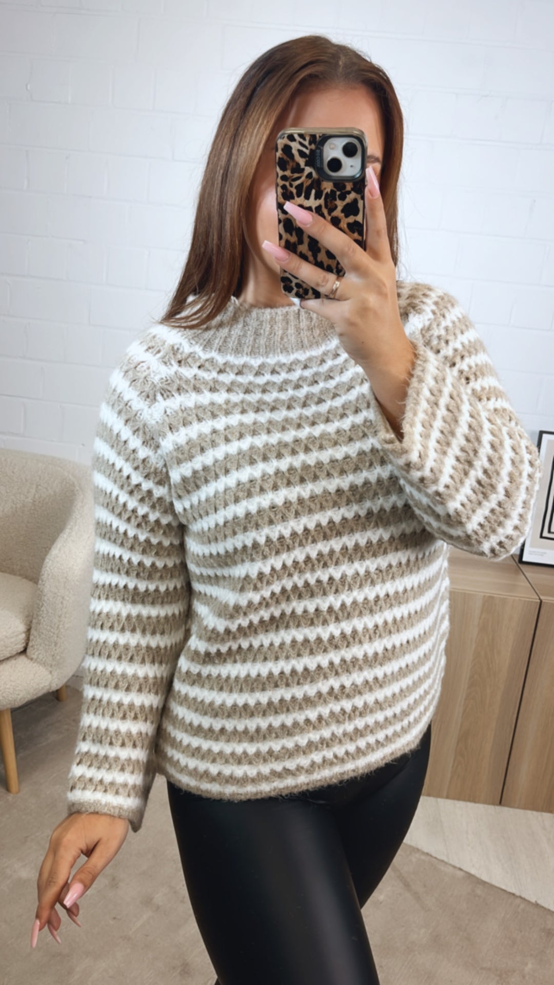 ausgefallener Strick Pullover mit Streifen / creme - beige Art. 12633