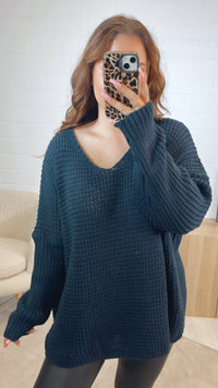 grober Strick Pullover, engere Ärmel, V-Ausschnitt / dunkel blau Art. 11230