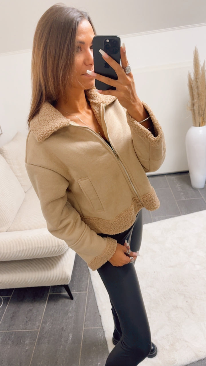 Jacke mit Teddy Akzenten / beige - camel Art. 12681