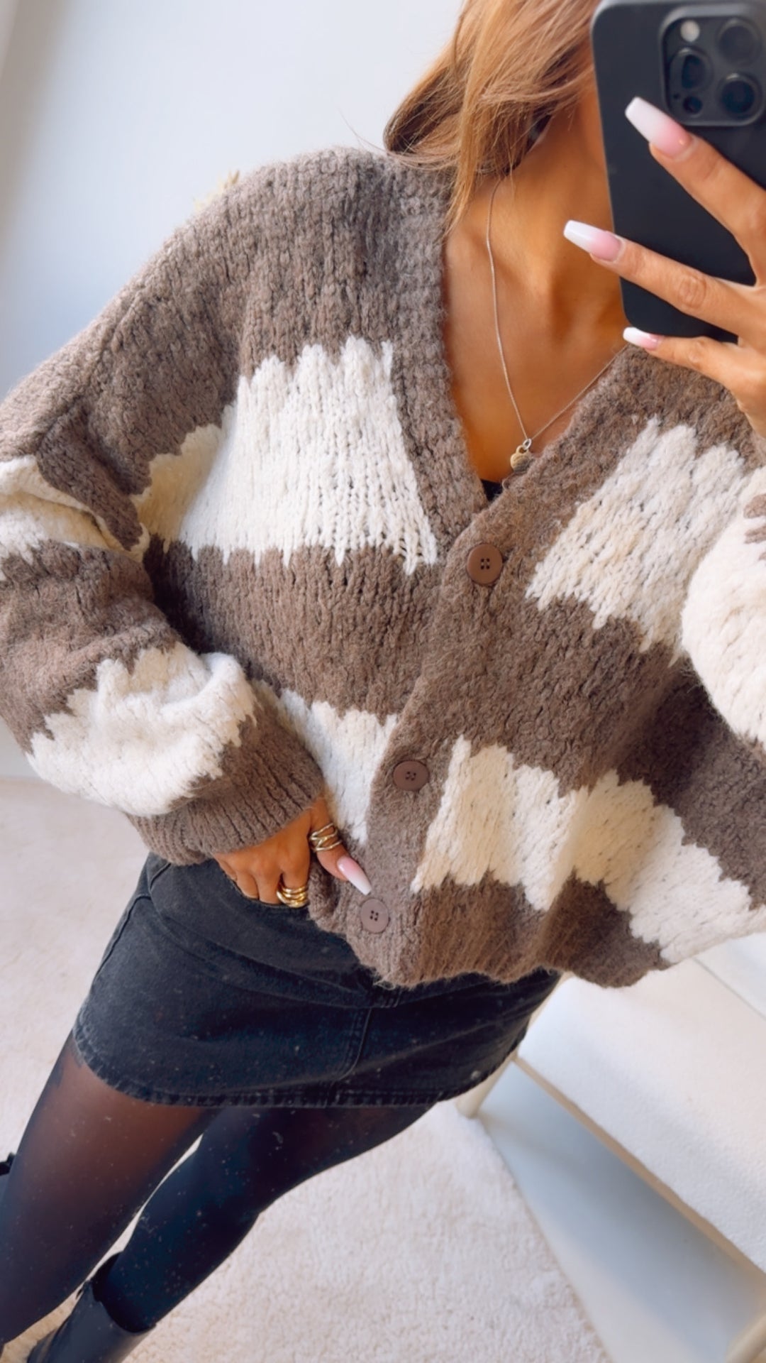 zweifarbiger, kurzer Strick Cardigan, Knöpfe / braun meliert - Creme Art. 12776 KHX