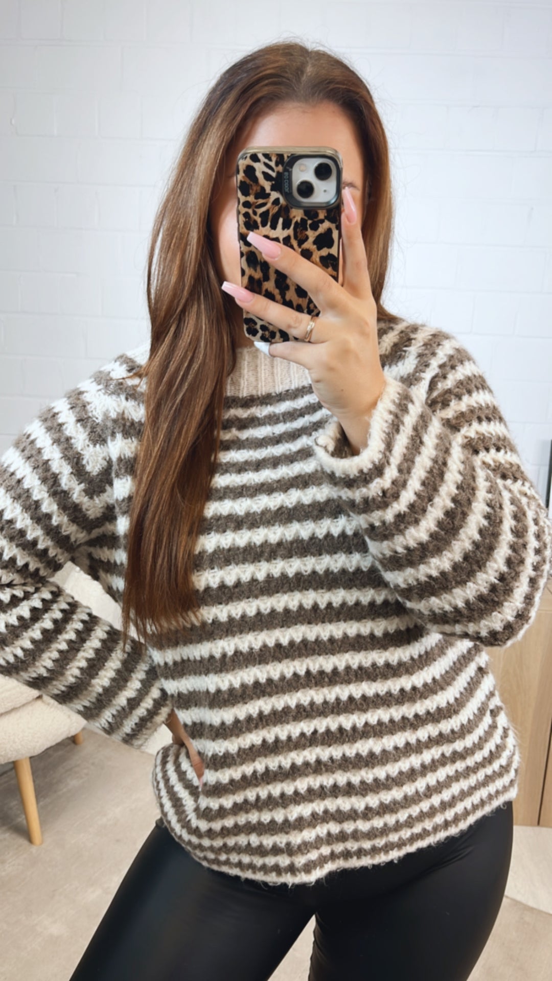 ausgefallener Strick Pullover mit Streifen / creme - braun meliert Art. 12632
