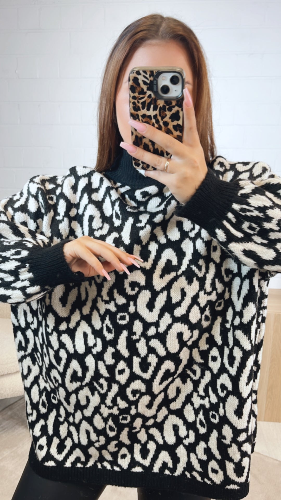 LEO Strick Pullover mit Stehkragen / schwarz - weiss Art. 12630