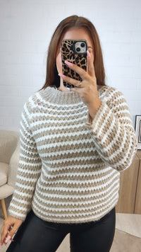 ausgefallener Strick Pullover mit Streifen / creme - beige Art. 12633
