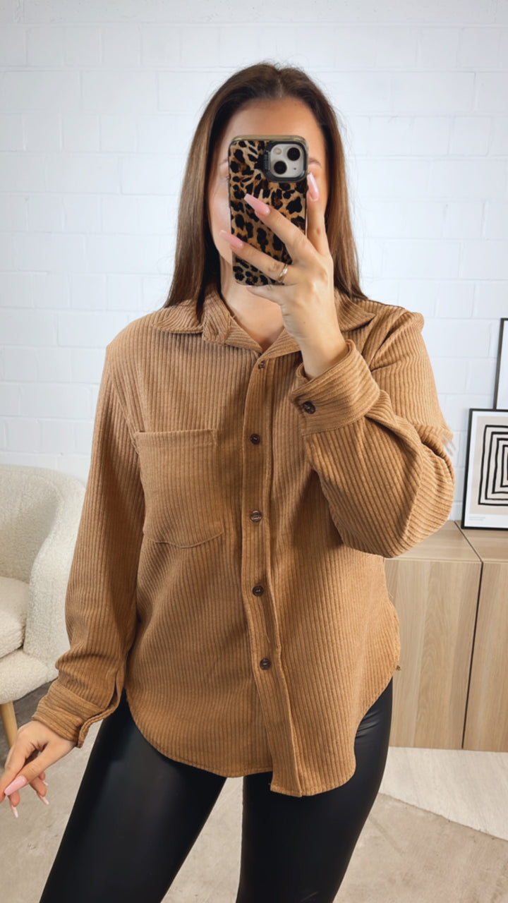 Bluse im Cord Look mit Brusttasche / camel Art. 12709