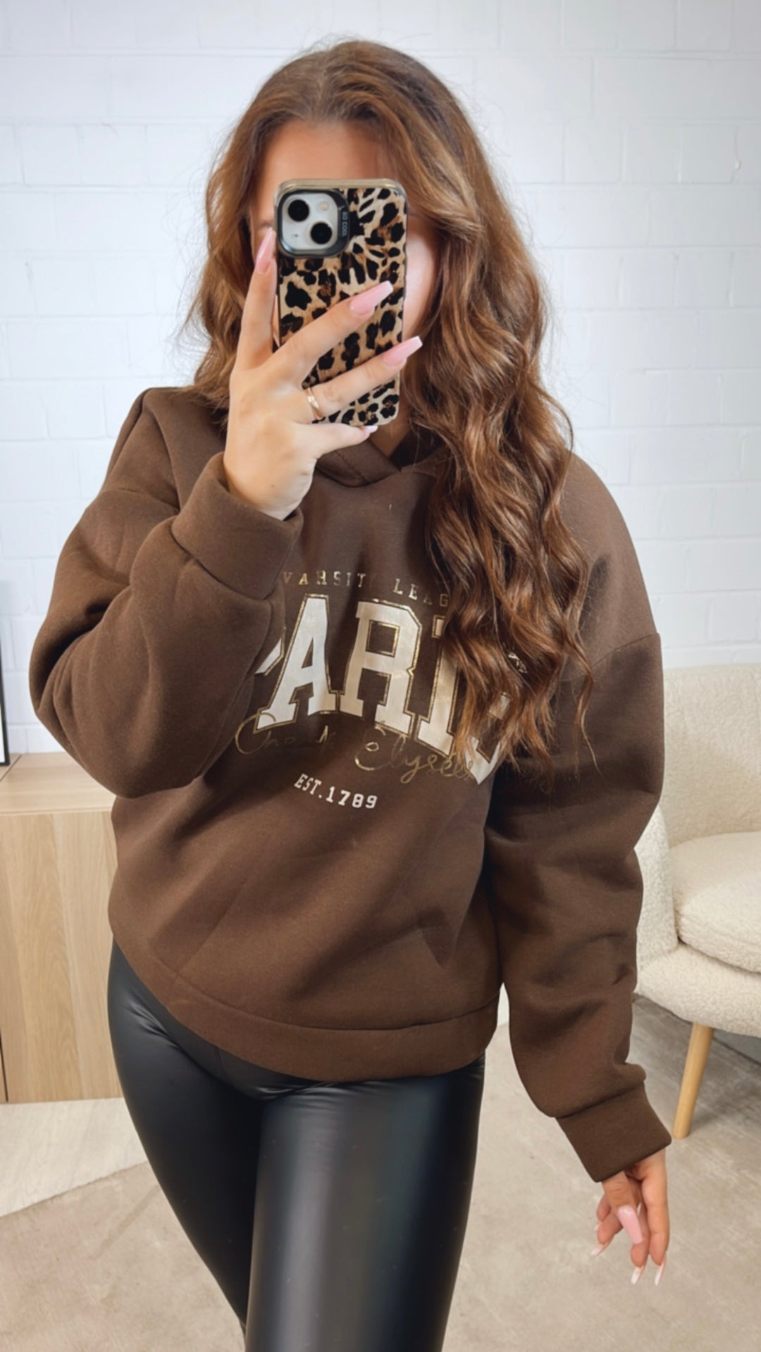 Kapuzen Hoodie " Paris " / schoko braun Art. 12487