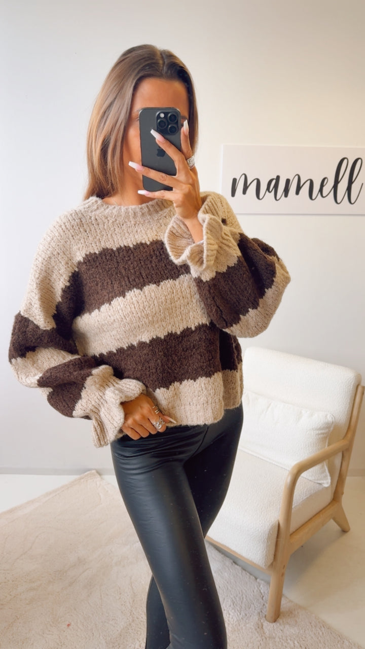 STREIFEN schlichter Strick Pullover mit abgesetztem Ausschnitt, Volantärmel / dunkel beige - dunkel braun Art. 12673