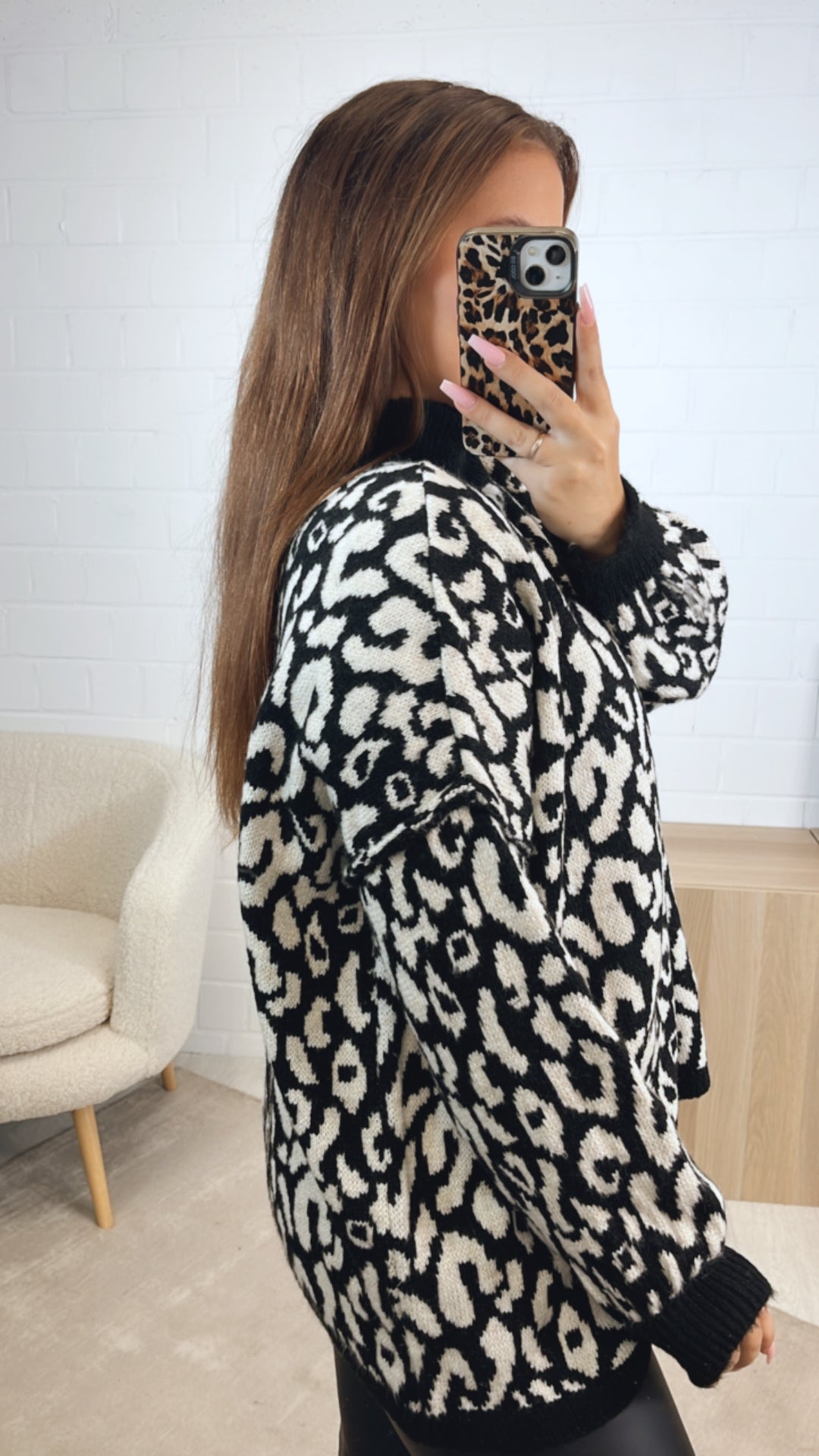 LEO Strick Pullover mit Stehkragen / schwarz - weiss Art. 12630