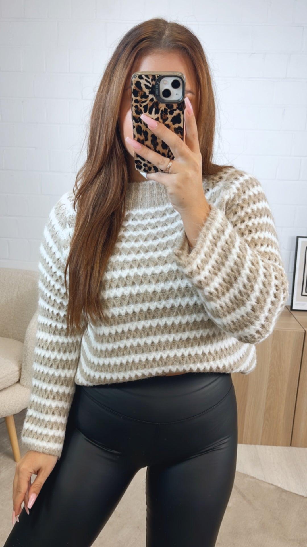 ausgefallener Strick Pullover mit Streifen / creme - beige Art. 12633