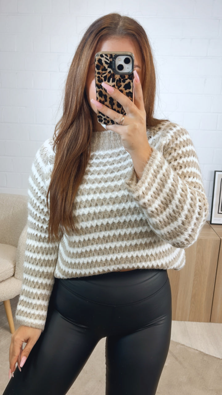 ausgefallener Strick Pullover mit Streifen / creme - beige Art. 12633