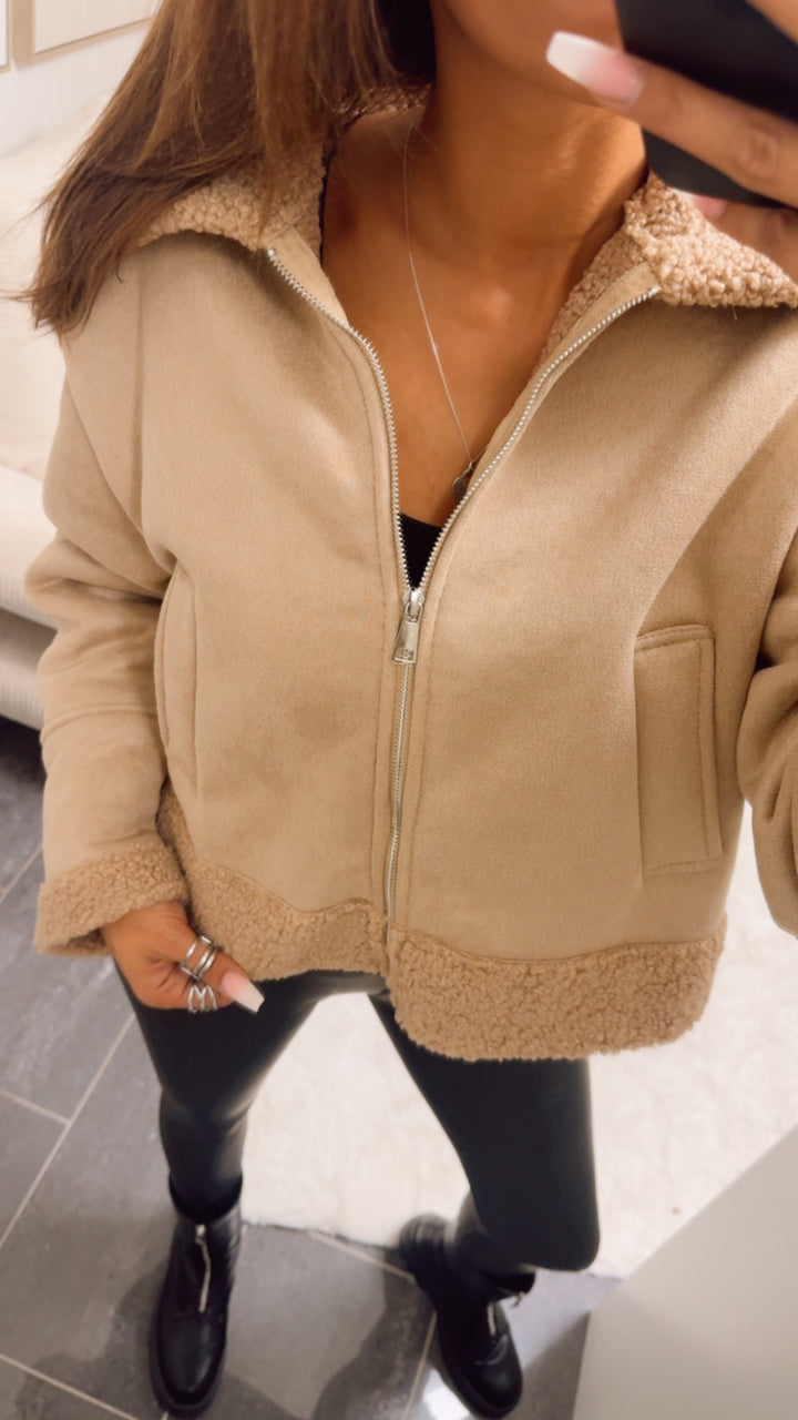 Jacke mit Teddy Akzenten / beige - camel Art. 12681