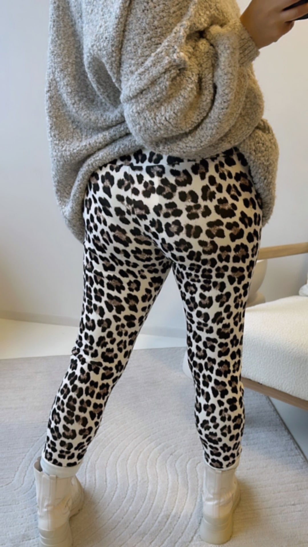 dickere Leo Leggings / hell beige  - braun - schwarz Art. 7579