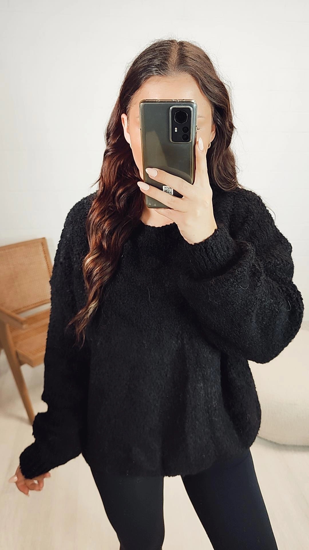 Black teddy pullover 2025