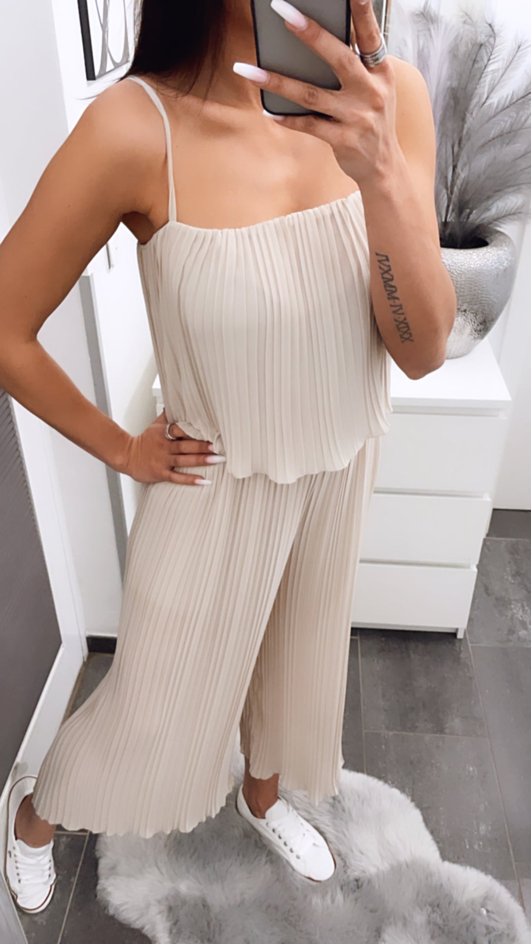 Plissee Jumpsuit / beige Art. 0676