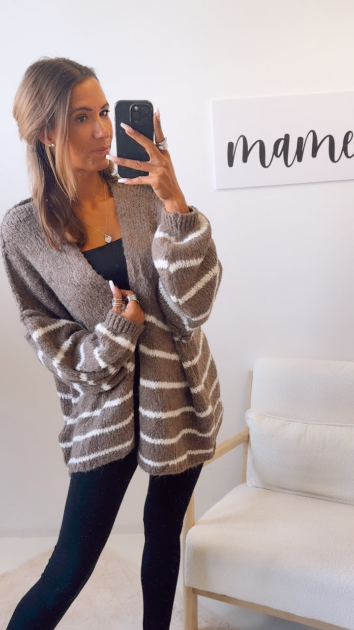 offener Strick Cardigan mit Streifen / taupe - wollweiss Art. 12475