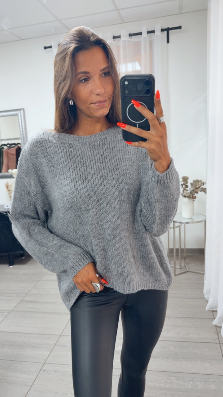 Strick Pullover mit Rundhalsausschnitt / grau Art. 16159