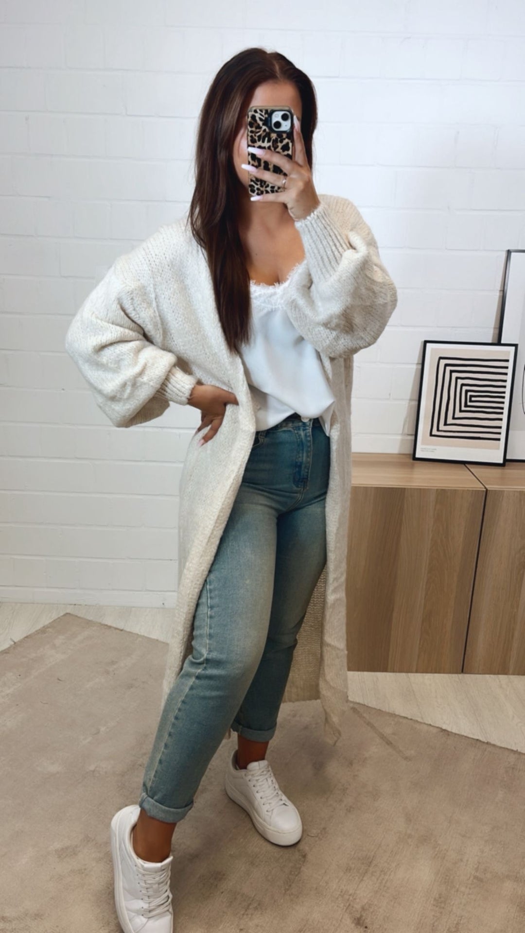 Langer Kuschel Cardigan / woll weiß Art. 12282