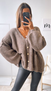 V-AUSSCHNITT Kuschel Cardigan mit goldenen Knöpfen und Taschen / braun meliert Art.122321