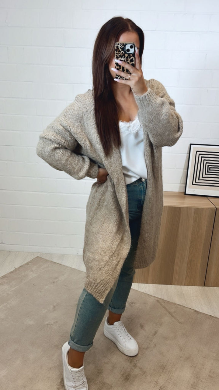 Kuscheliger Cardigan / beige Art.11294