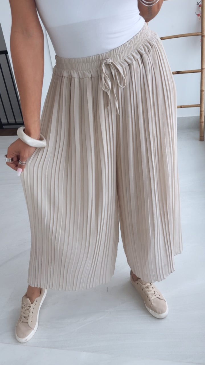 Plissee Hose / beige Art. 0525