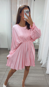 SATIN Optik Kleid mit Fledermausärmeln / soft pink Art. 15876