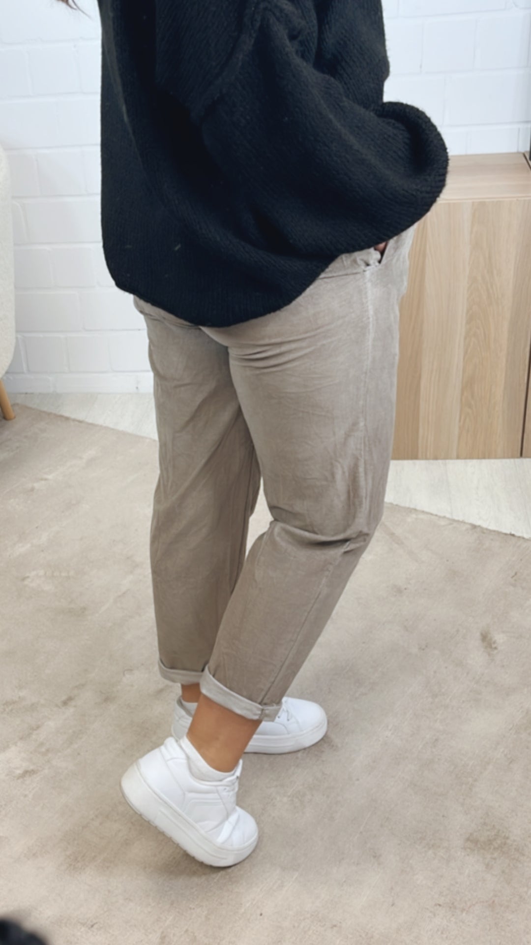 lockere Knitter Optik Hose im Velours Look / taupe Art. 12858