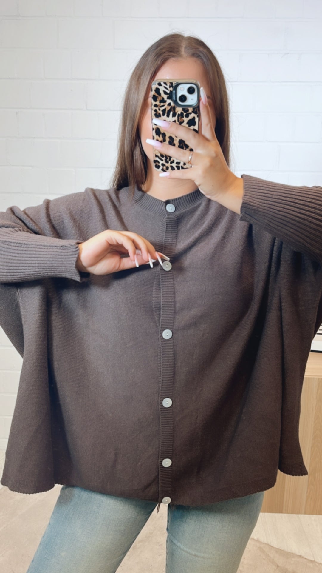 ultra weicher Cardigan / Pullover mit Fledermausärmeln / mokka Art. 11220