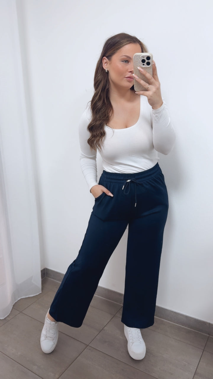 Baumwoll - Viskose - Mix Hose, gradliniges Bein / dunkel blau Art. 14630