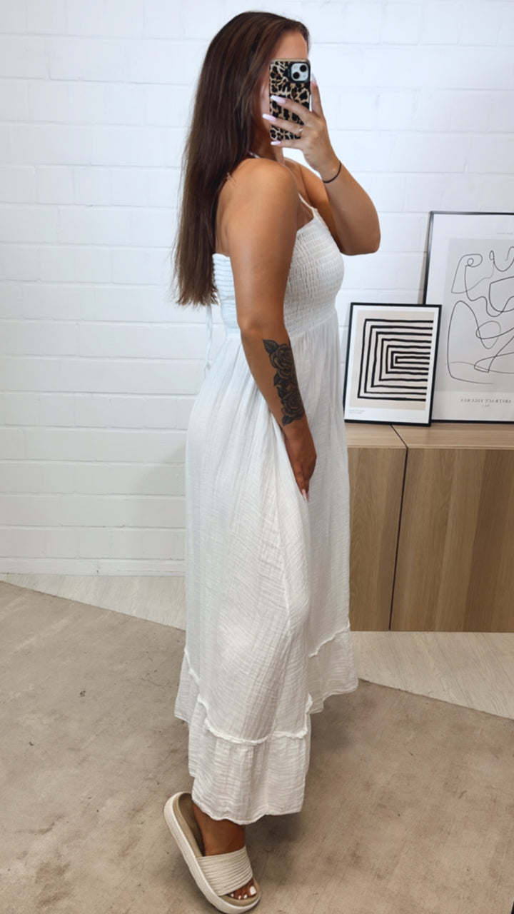 MUSSELIN (Maxi-) Kleid mit Schnüren Neckholder / weiss Art. 11178