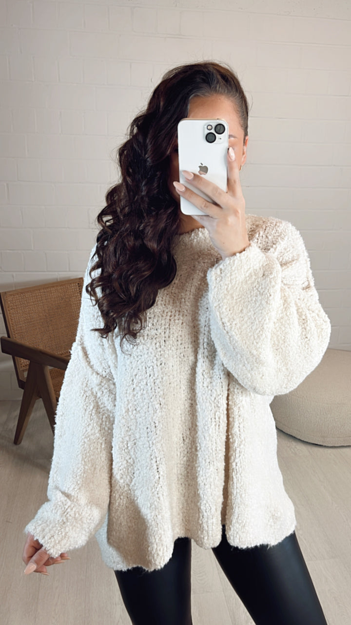 TEDDY Oversize Pullover mit hohem Ausschnitt / wollweiss Art. 8130