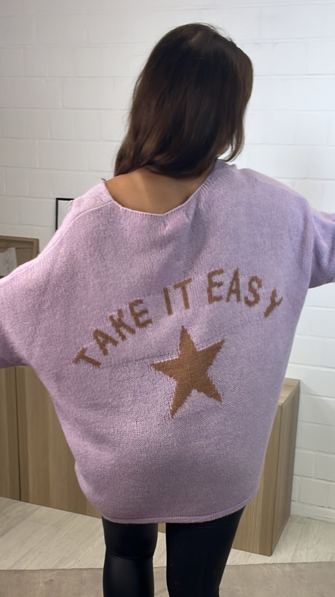 ultra oversize Strick Pullover " Take It Easy " / flieder - camel Art. 12331