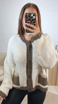 dreifarbiger Cardigan / creme - braun meliert - beige Art. 12499