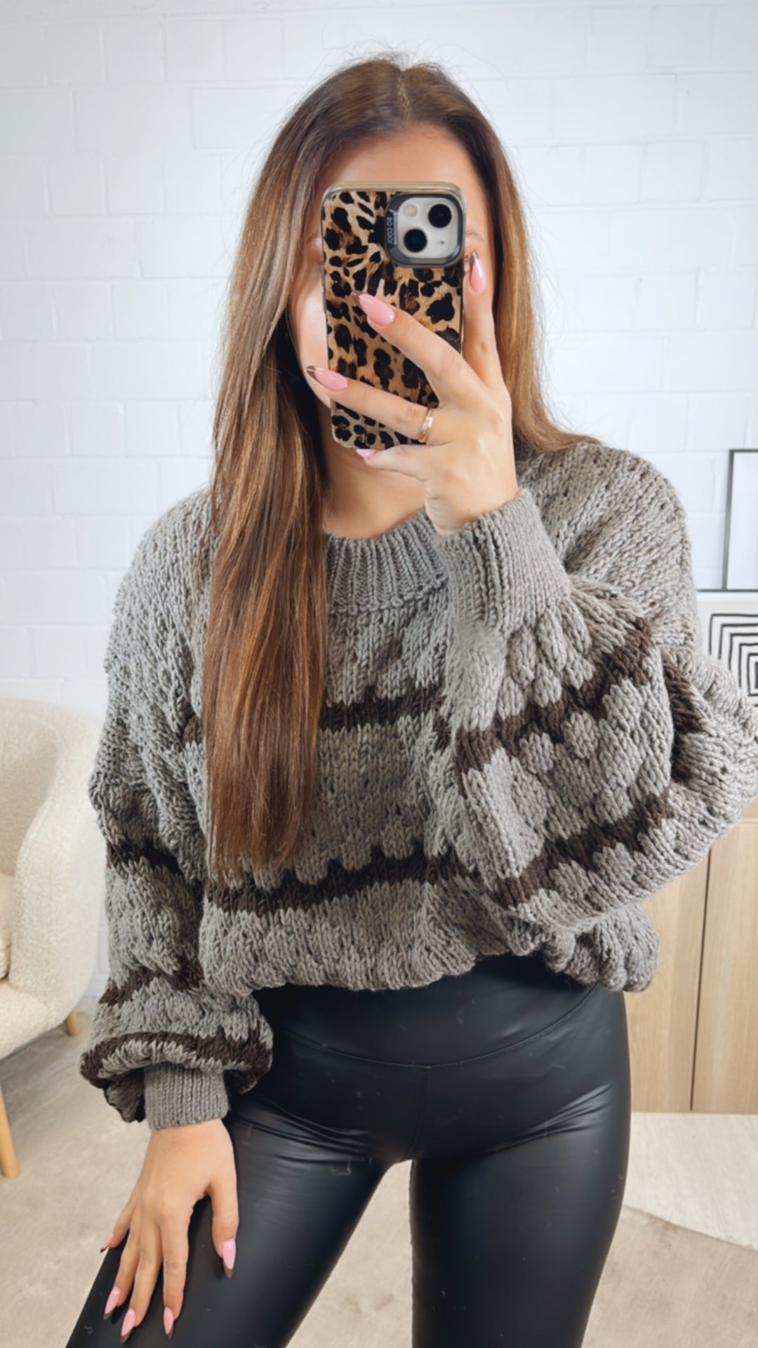 Pullover in ausgefallener Strickart / taupe - dunkel braun Art. 12808
