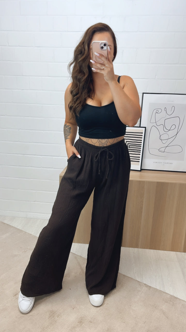 lockere, lange Musselin Hose / dunkel braun Art. 10655