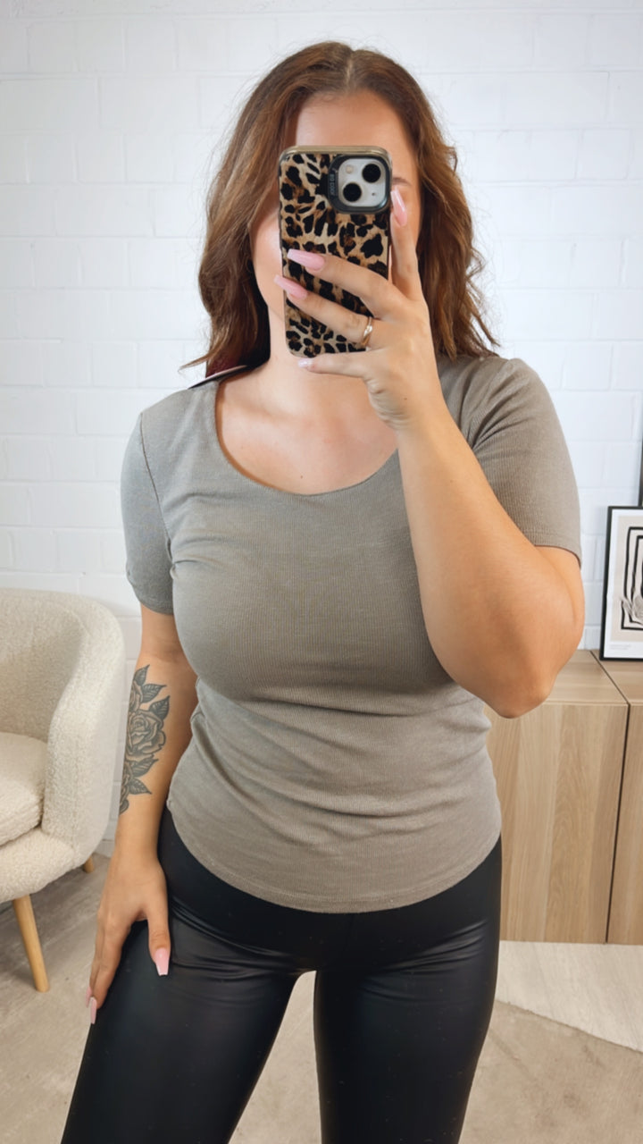 softes Ripp T-shirt / taupe Art. 12550