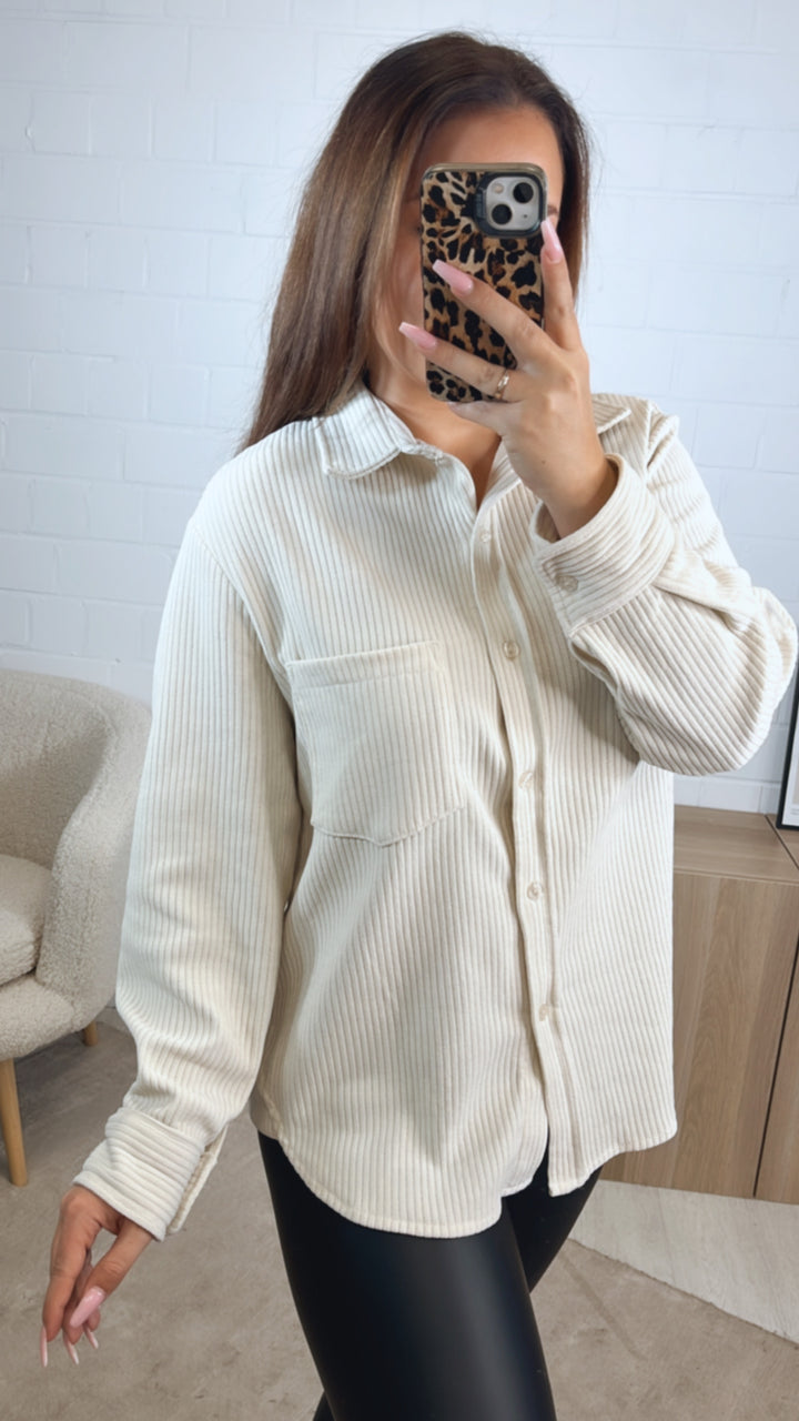 Bluse im Cord Look mit Brusttasche / creme Art. 12482