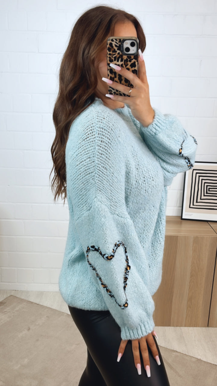 Strick Pullover mit LEO Herz Akzenten / hell blau - aqua Art. 12324