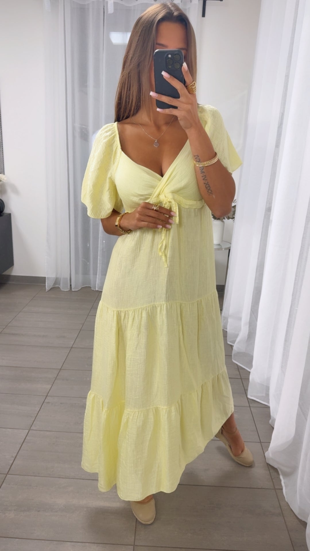 Maxi Lyocell Kleid mit verstellbarem Brustbereich / soft gelb Art. 14916