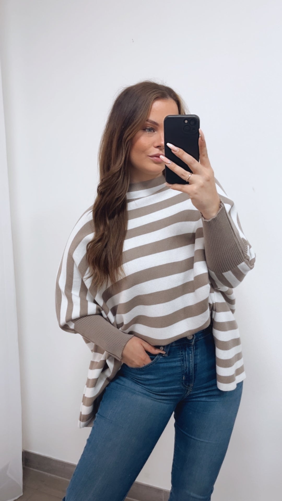 STREIFEN ultra weicher Pullover mit Fledermausärmeln / taupe - creme Art. 14763