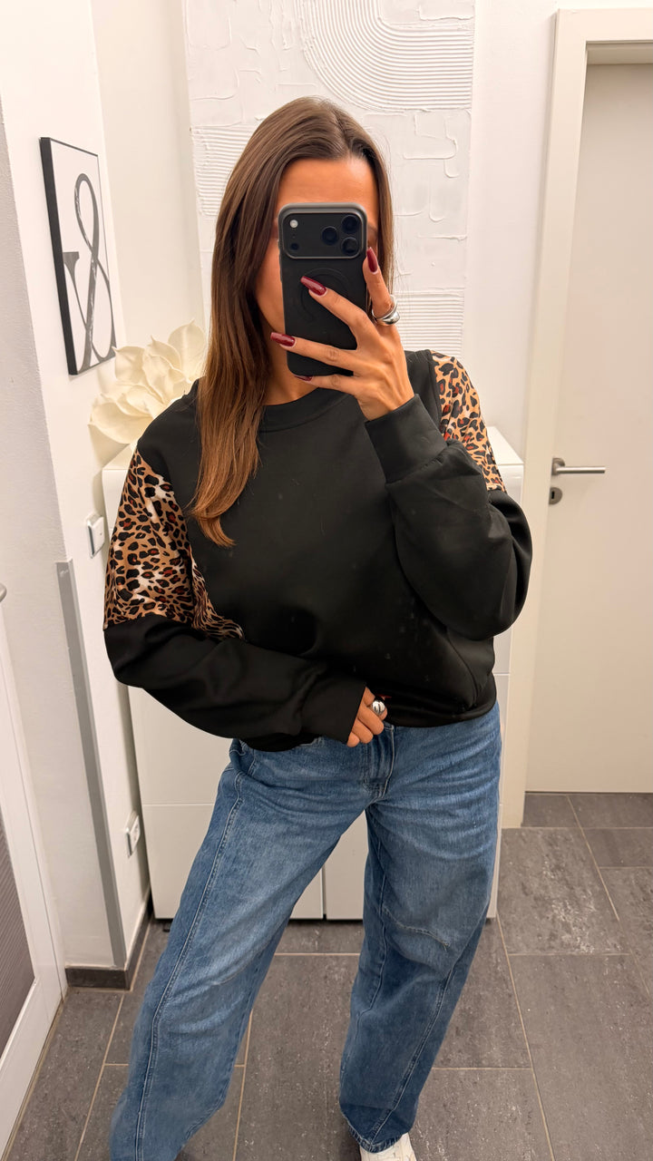 Sweatshirt mit Leo Details an den Armen / schwarz - leo Art. 16637