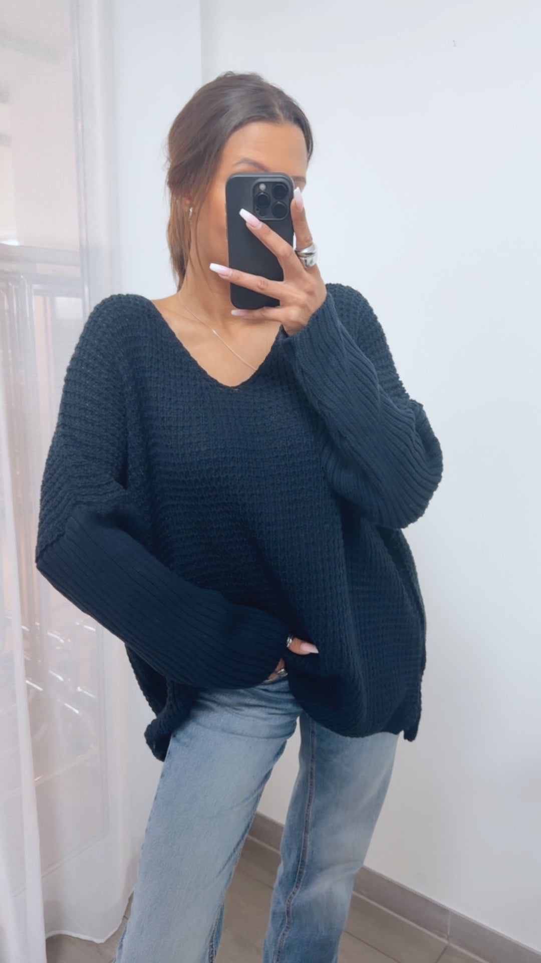 grober Strick Pullover, engere Ärmel, V-Ausschnitt / dunkel blau Art. 11230