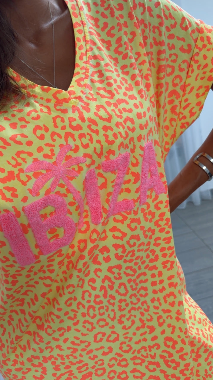Leo T-Shirt Kleid  mit V-Ausschnitt Summer Vibe / gelb - orange Art.15625