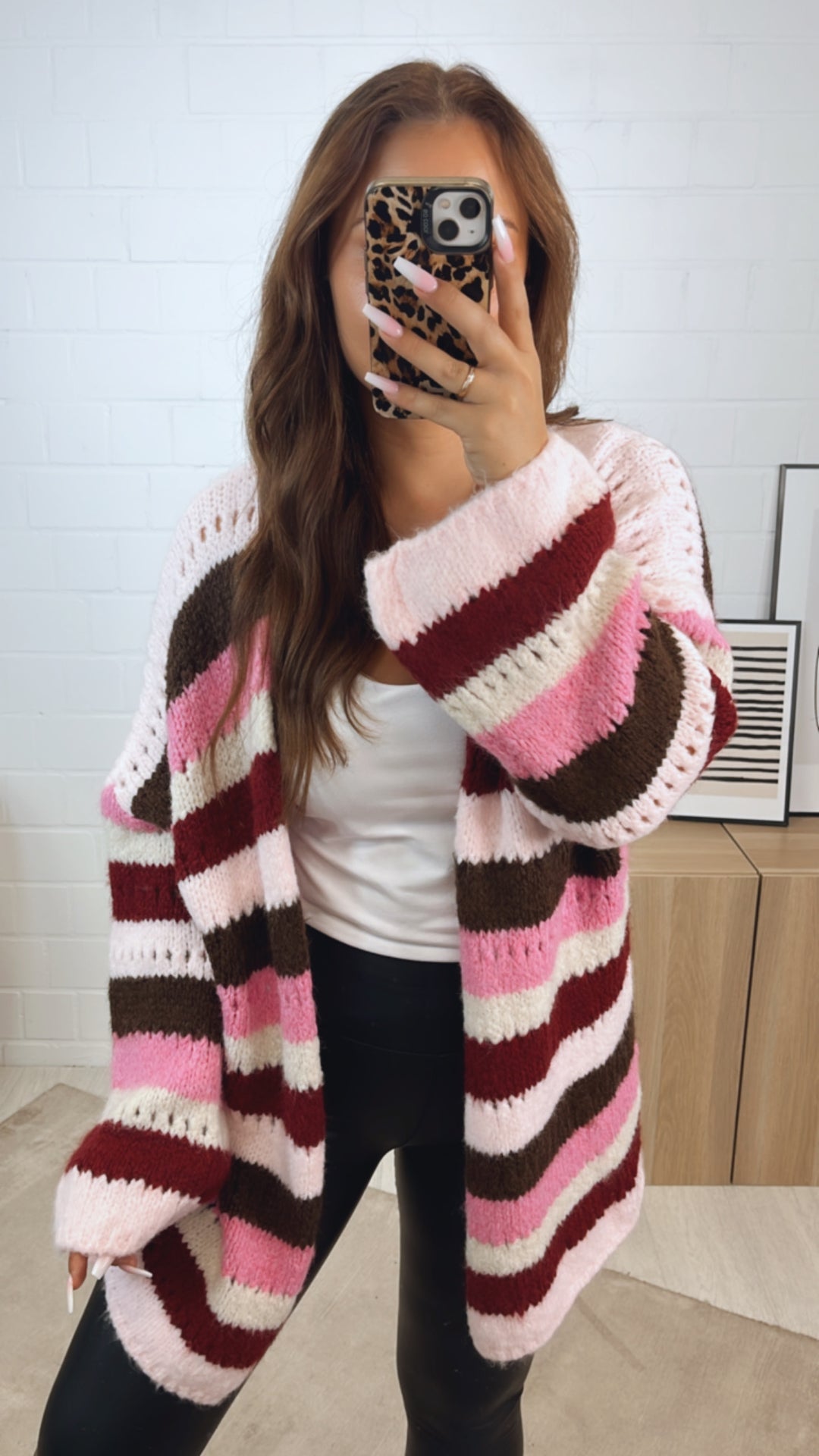 offener Cardigan mit Loch Strick Muster / braun - pink - rosa - weiss - rot Art. 12328
