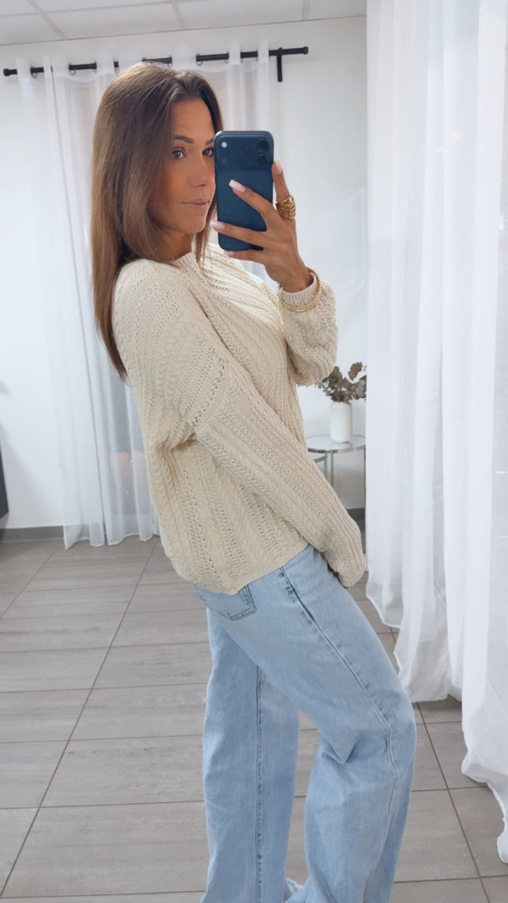 leichter Strick Pullover mit Zopfmuster / beige Art. 14941