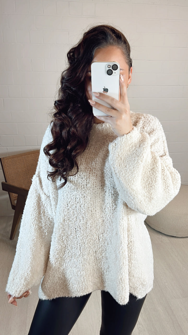 TEDDY Oversize Pullover mit hohem Ausschnitt / wollweiss Art. 8130