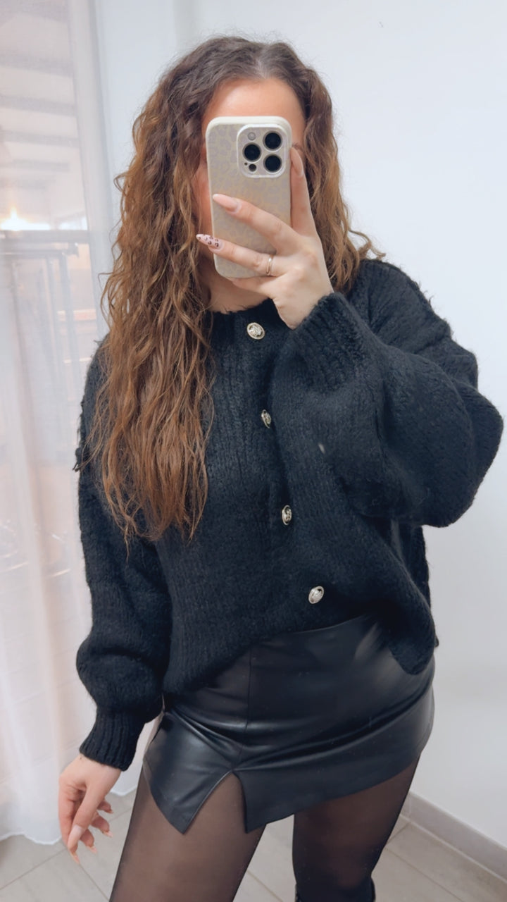 CHERRY Kuschel Cardigan mit goldenen Knöpfen / schwarz Art. 14054