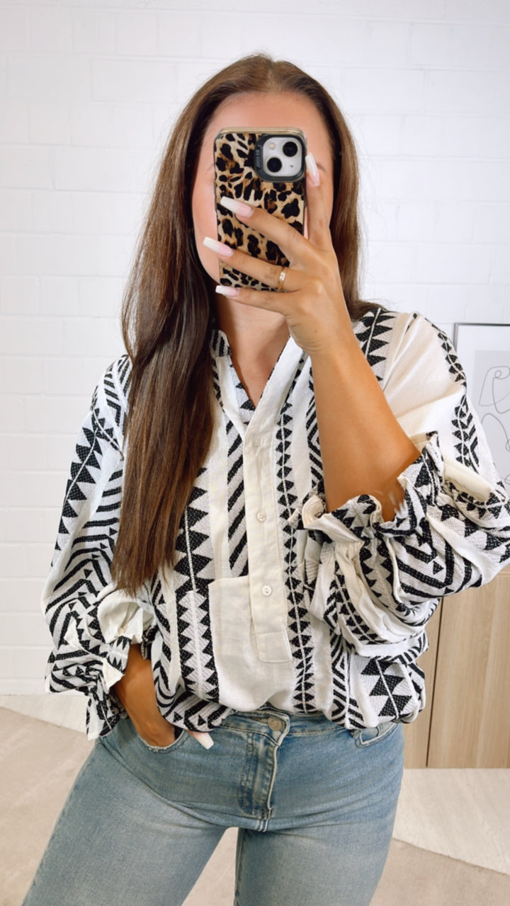 PREMIUM Summer Vibe weite Bluse / weiss - schwarz Art. 10939
