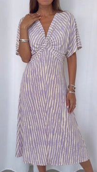 MAXI Kleid mit Knoteldetail / creme - flieder Art.15622