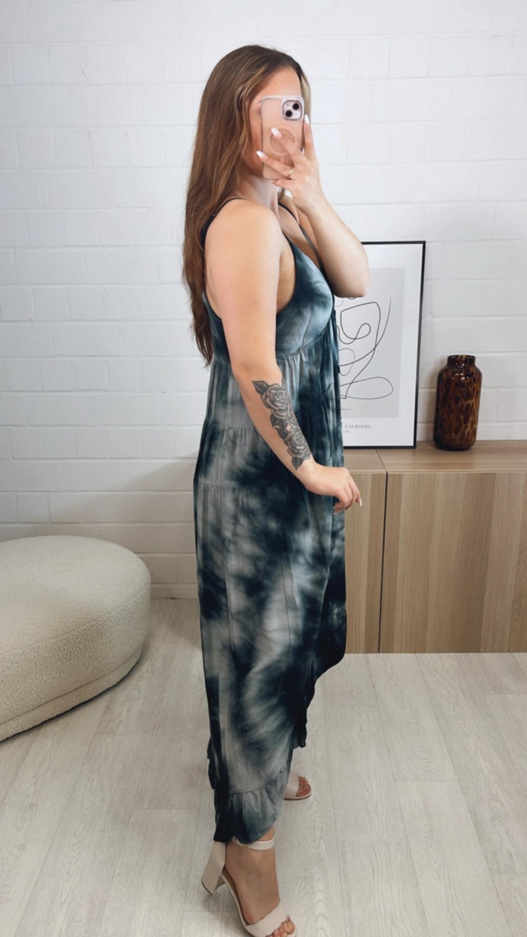 BATIK Vokuhila Kleid / schwarz Art. 9903