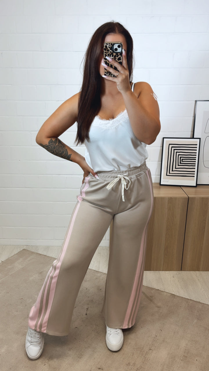 legere, weite Hose mit elastischem Bund, Tunnelzug / beige - rosa Art. 11232